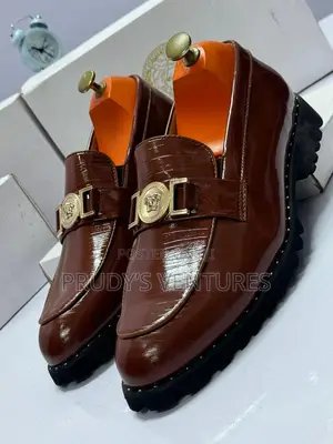 Versace High Quality Leather Shoe for the Seniors