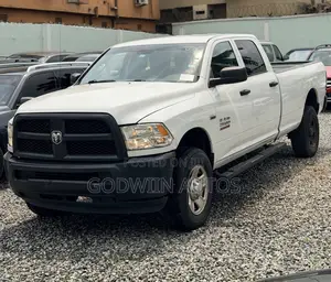 Dodge RAM 1500 5.7 Petrol AWD 2017 White