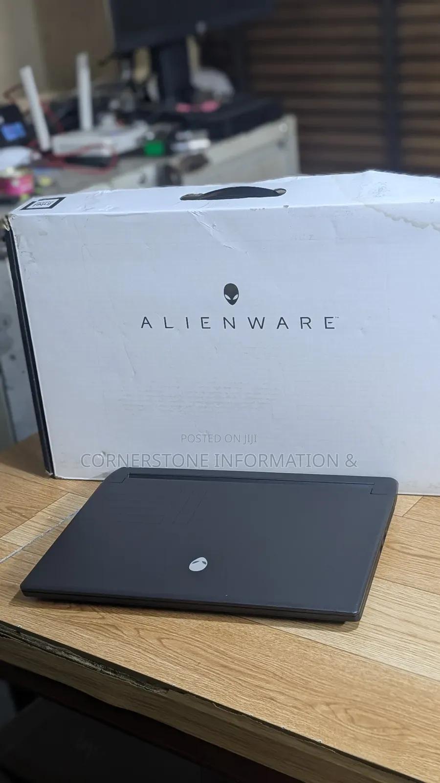 Laptop Dell Alienware M15 R7 16GB Intel Core i7 SSD 1T