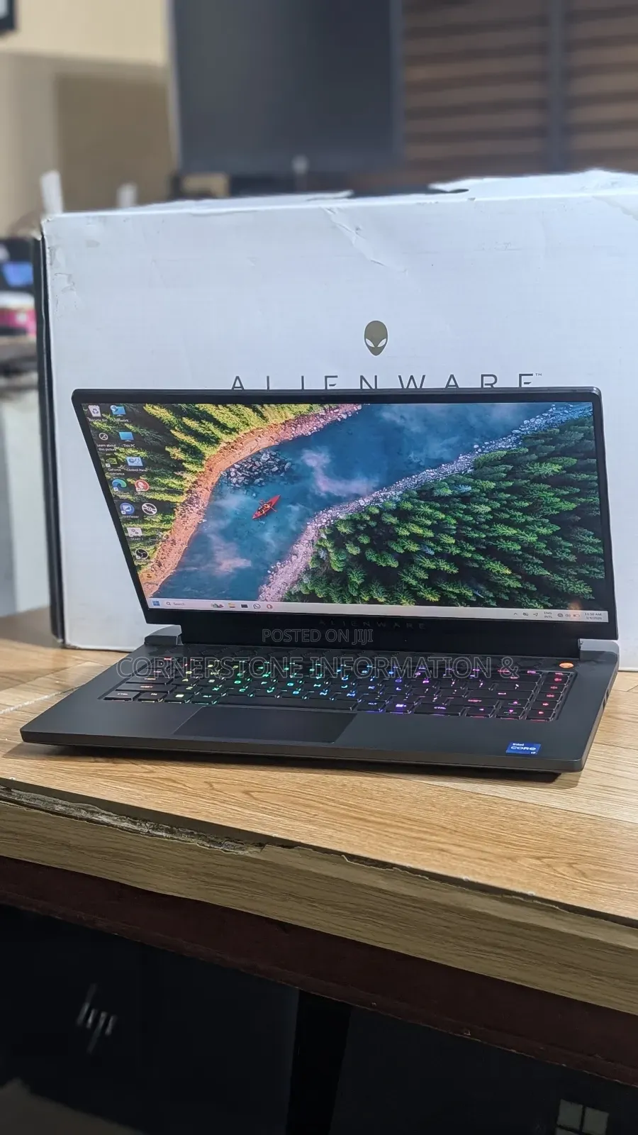 Laptop Dell Alienware M15 R7 16GB Intel Core i7 SSD 1T