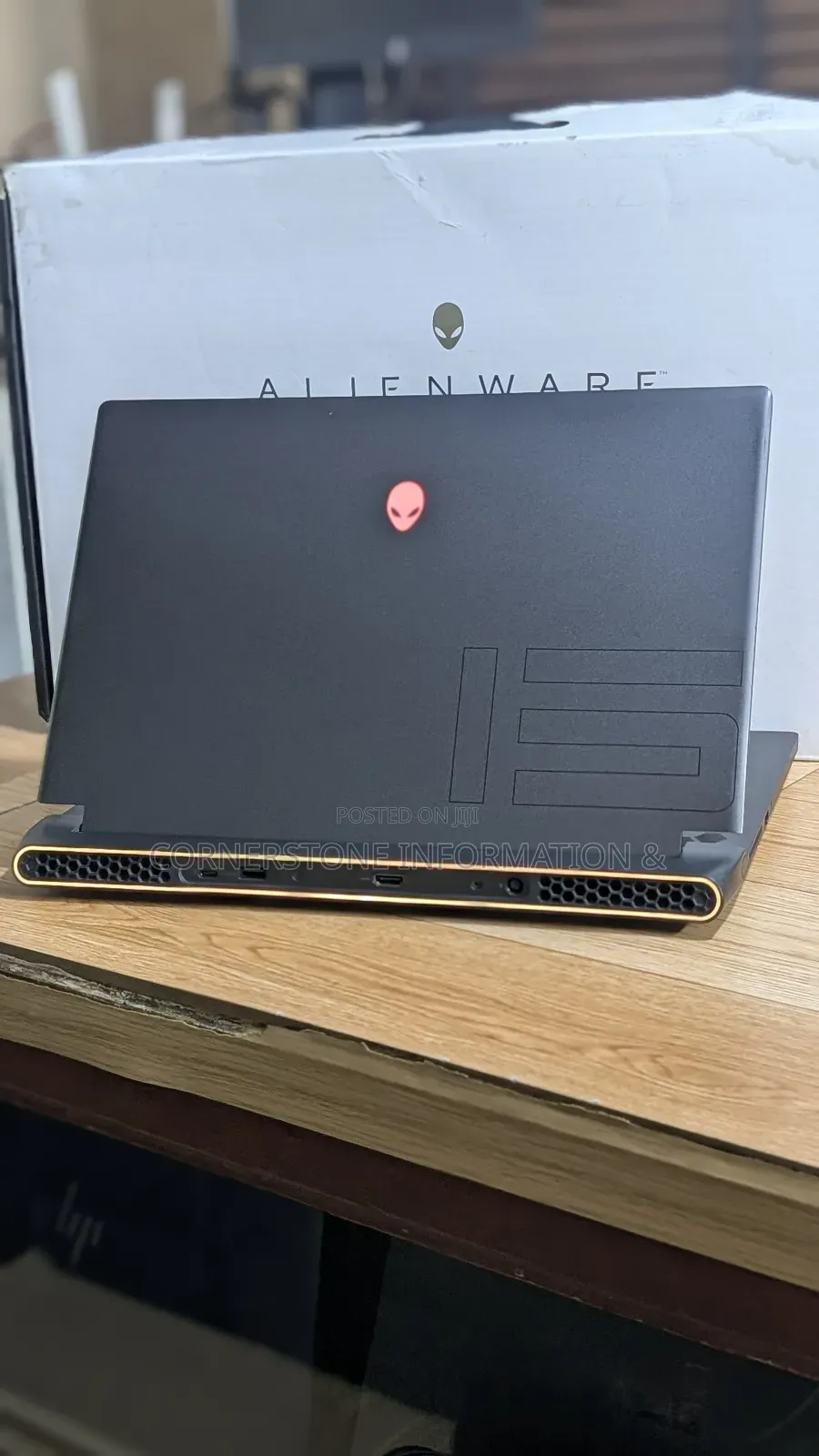 Laptop Dell Alienware M15 R7 16GB Intel Core i7 SSD 1T