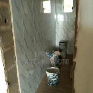 Two Storey Plaza Each Floor of Large Hall Offices 4 Rent at Gra at 60m
