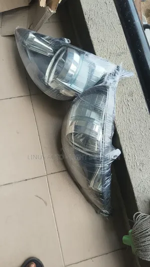Head Lights Honda Jazz