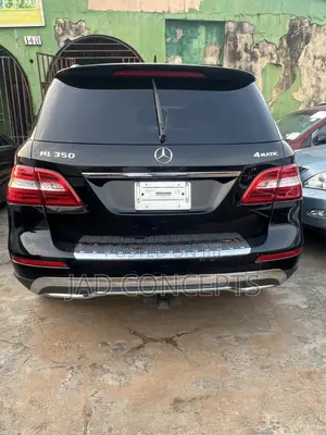 Mercedes-Benz M Class ML350 4dr SUV (3.5L 6cyl 7A) 2015 Black