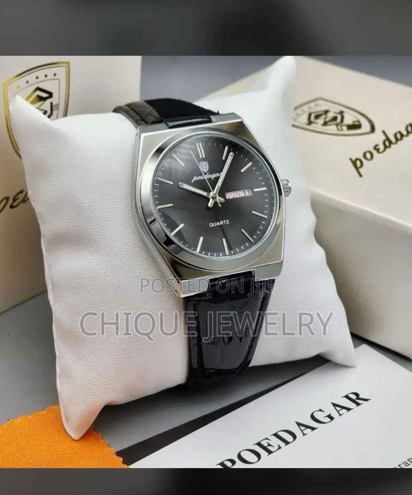 Poedagar Leather Watch