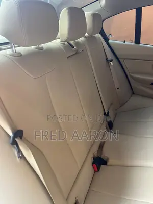 BMW 320i 2013 Blue
