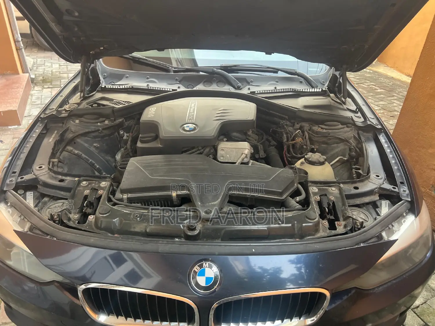 BMW 320i 2013 Blue