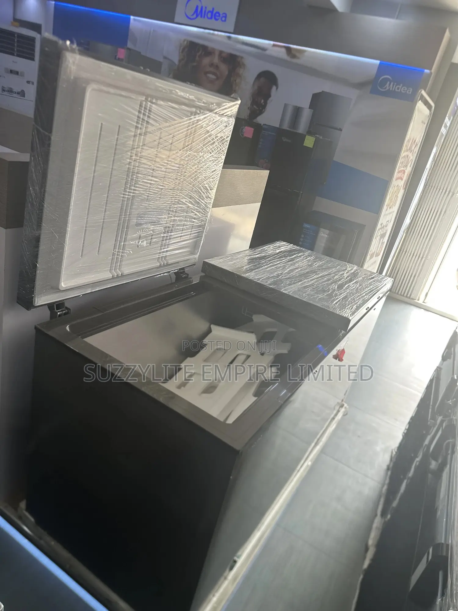 Hisense Chest Freezer 500 Liters Double Door