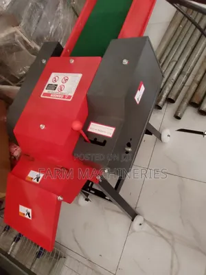 Chaff Cutter/ Conveyor