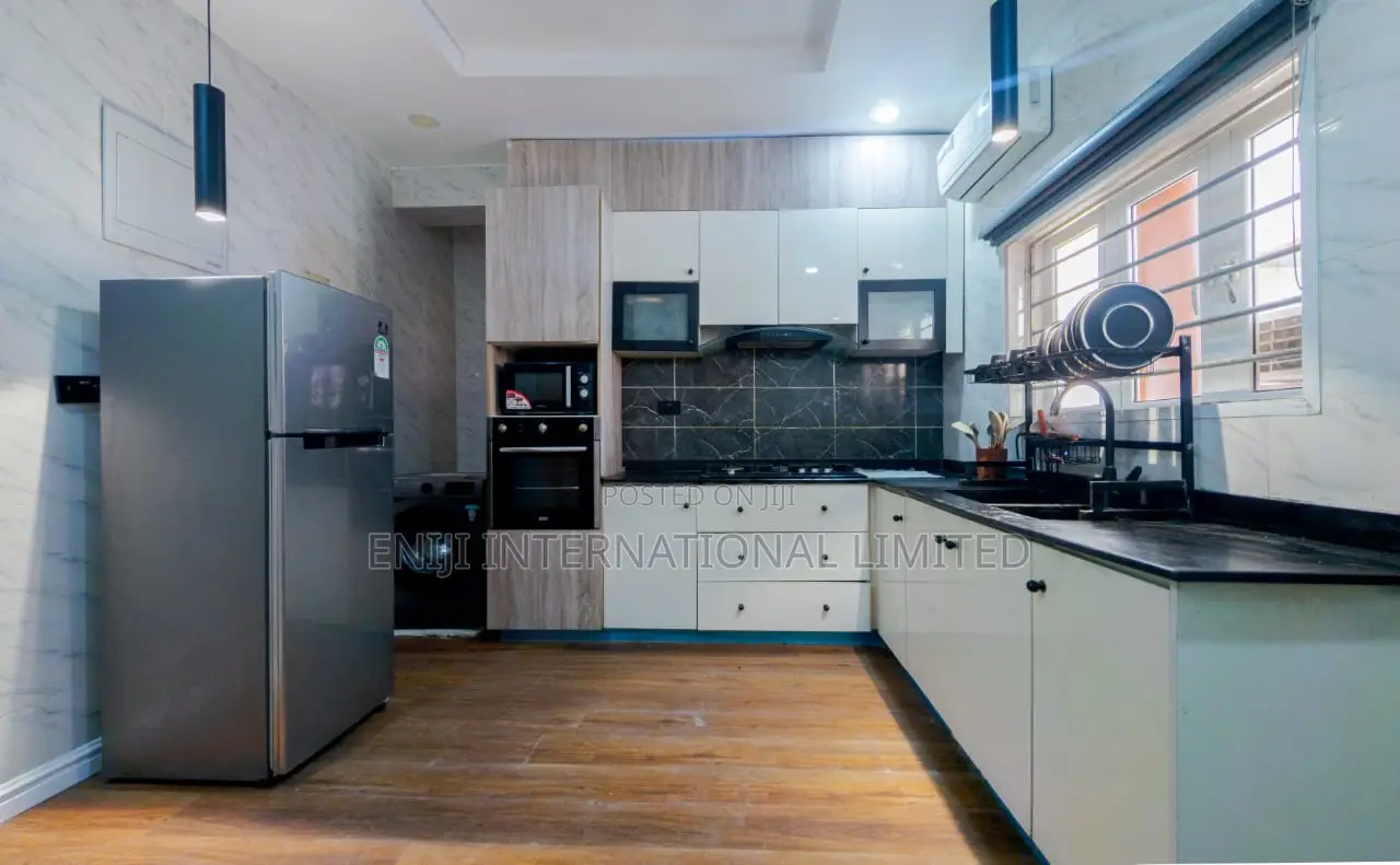 Stunning 3 Bedroom City View Maisonette