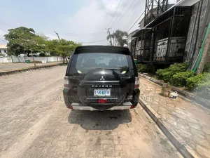 New Mitsubishi Pajero V80 3.8 V6 GLS 2017 Black