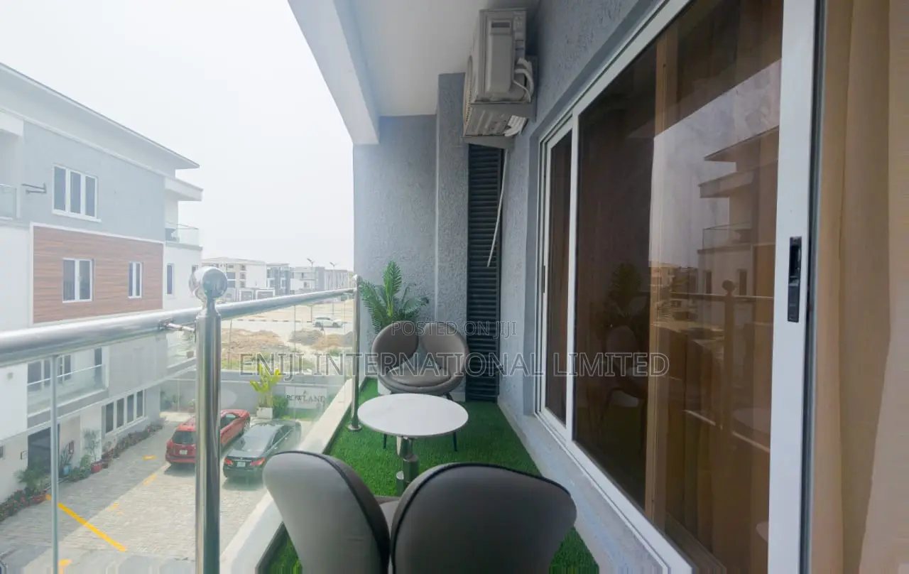Stunning 3 Bedroom City View Maisonette