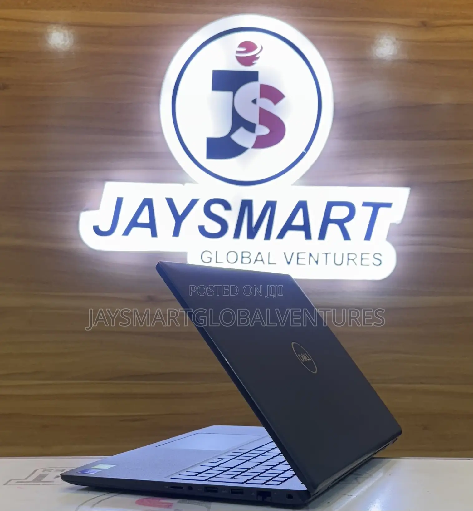 Laptop Dell Latitude 3520 16GB Intel Core i5 SSD 256GB