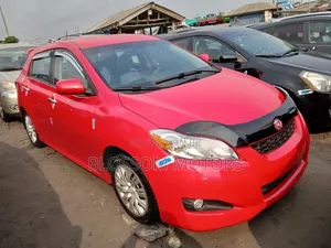 Toyota Matrix Hatchback FWD (1.8L 4cyl 5M) 2010 Red