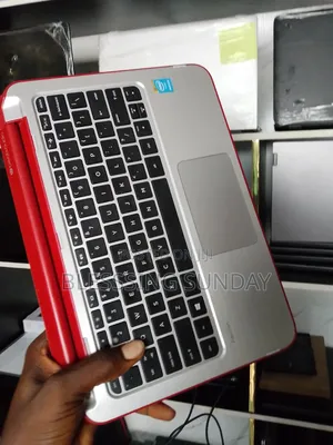 Laptop HP Pavilion 11 4GB Intel Pentium HDD 500GB