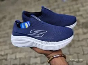 Quality Designer Sneakers Available in Different Sizes and Types