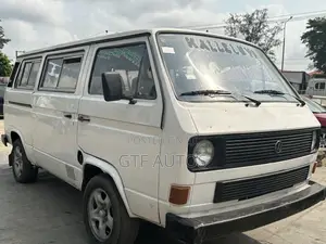 Volkswagen Transporter 1994 White