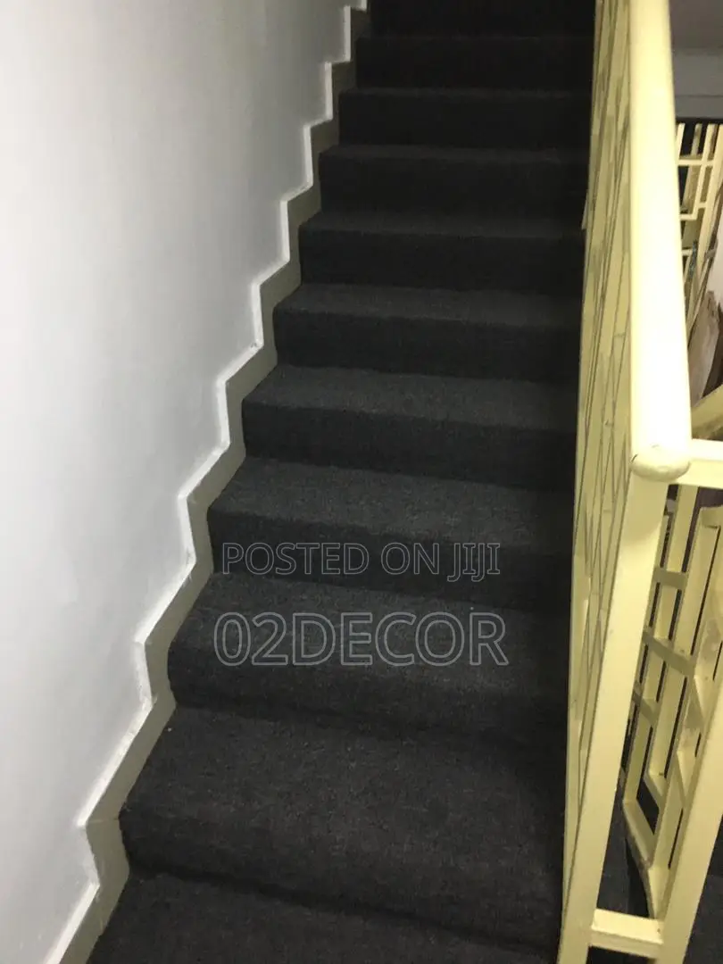 Plain Rugs For Staircase