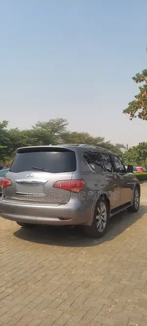 Infiniti QX80 2014 Gold