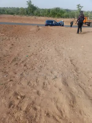 600sqm of Estate Residential Land for 5 Bedrm Duplex in Maitama 2