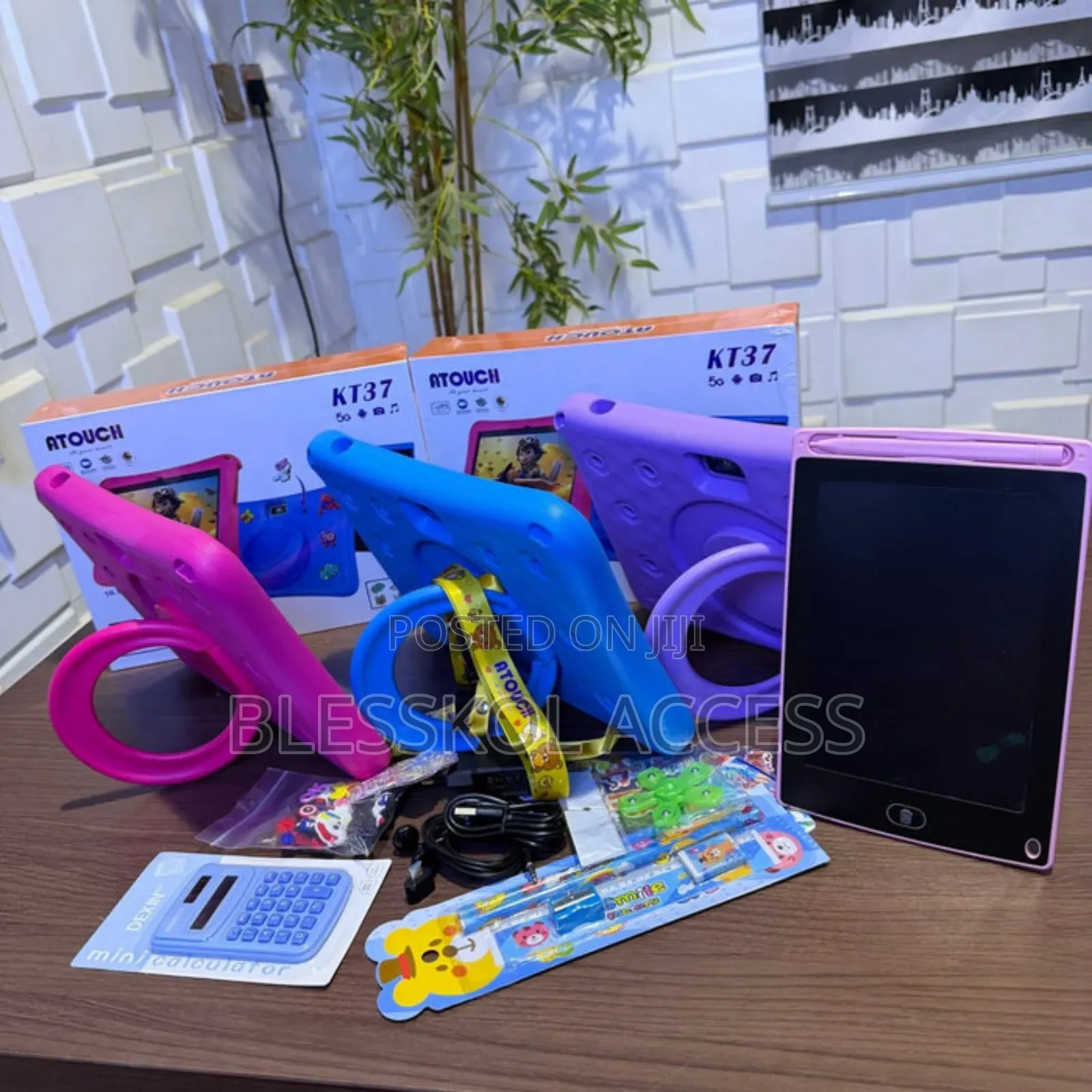 New Atouch KT37 32 GB
