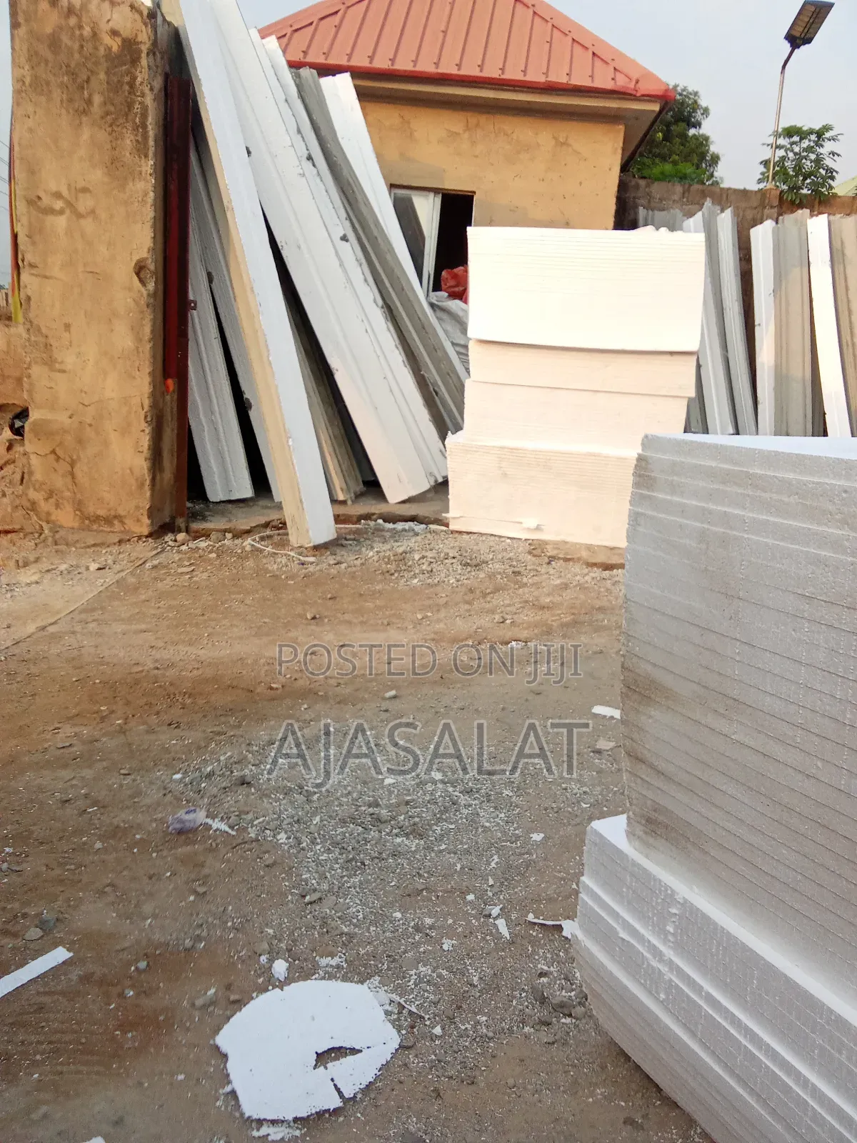 Polystyrene Board and Parapet