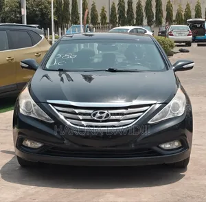 Hyundai Sonata Limited Sedan FWD (2.4L 4cyl 6A) 2012 Black
