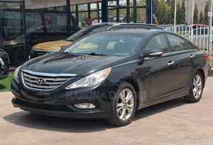 Hyundai Sonata Limited Sedan FWD (2.4L 4cyl 6A) 2012 Black