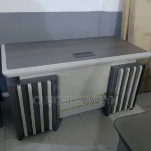 Eexecutive Table 1.4 Meter Brand New