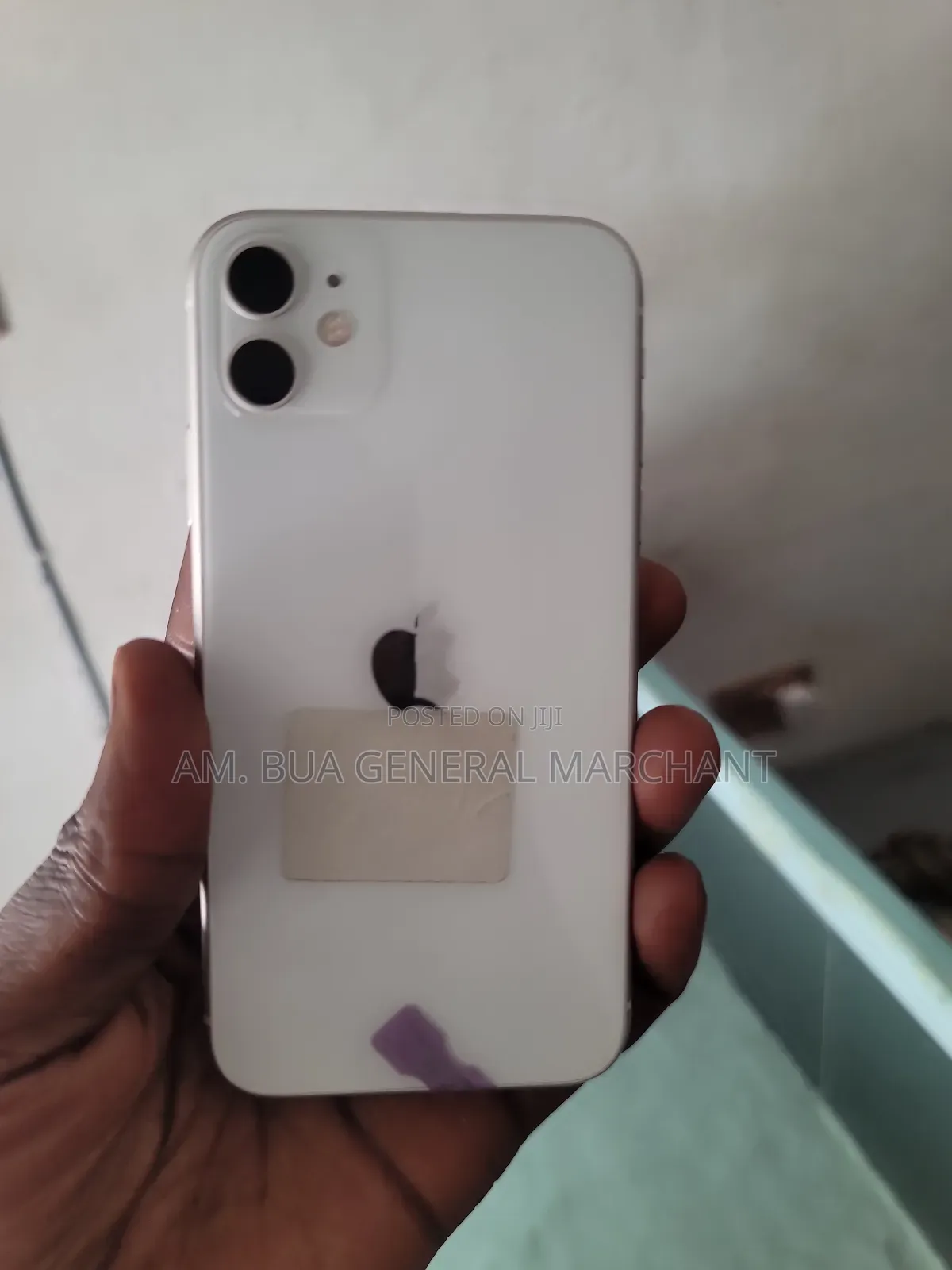 New Apple iPhone 11 128 GB White