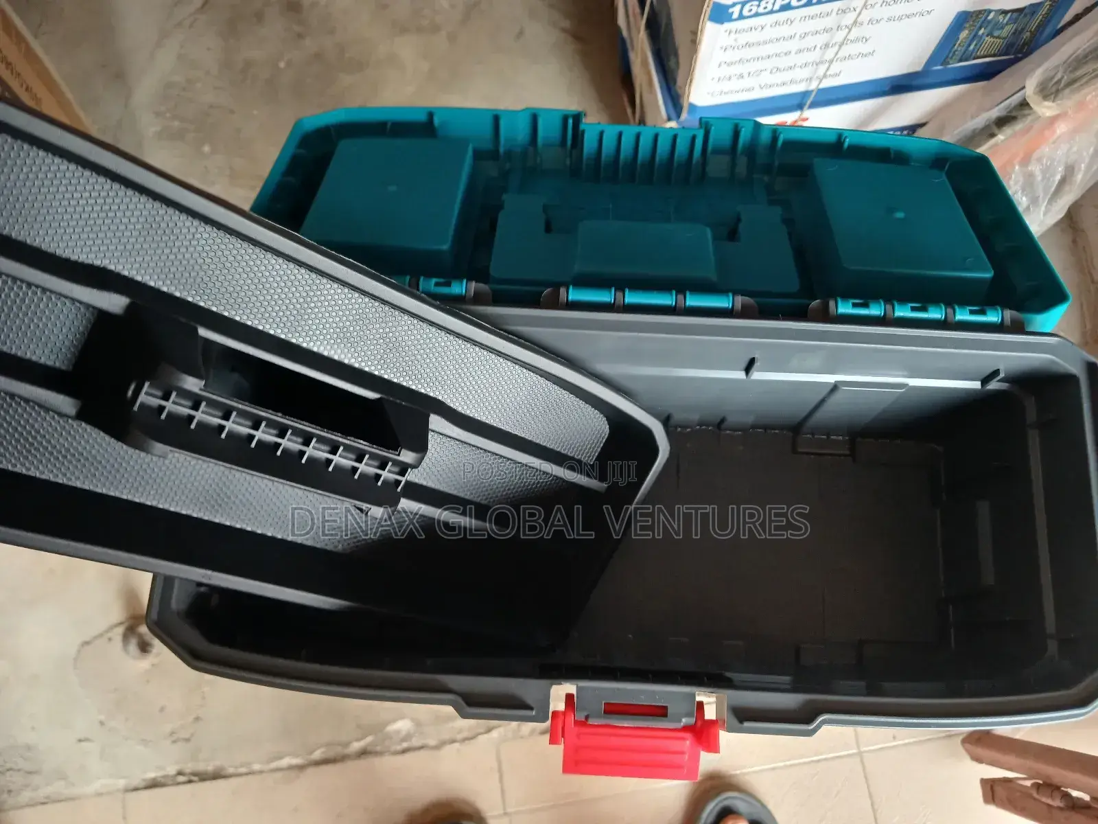 14" Empty Plastic Tools Box