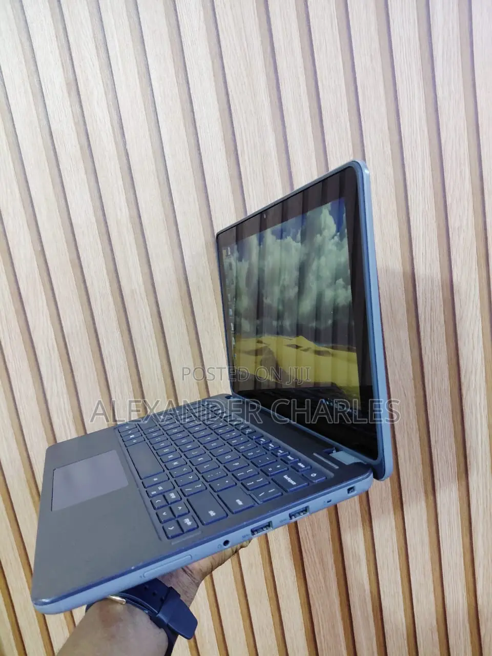 Laptop Dell Latitude 3120 8GB Intel Celeron SSD 128GB