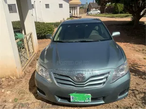 Toyota Camry 2010 Green