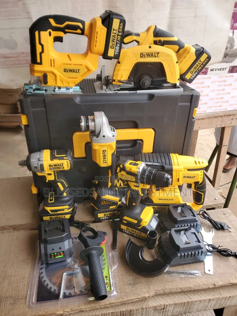Dewalt Cordless 6in1 Combo Kit Set