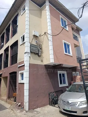 Mini Flat in Palmgroove for rent