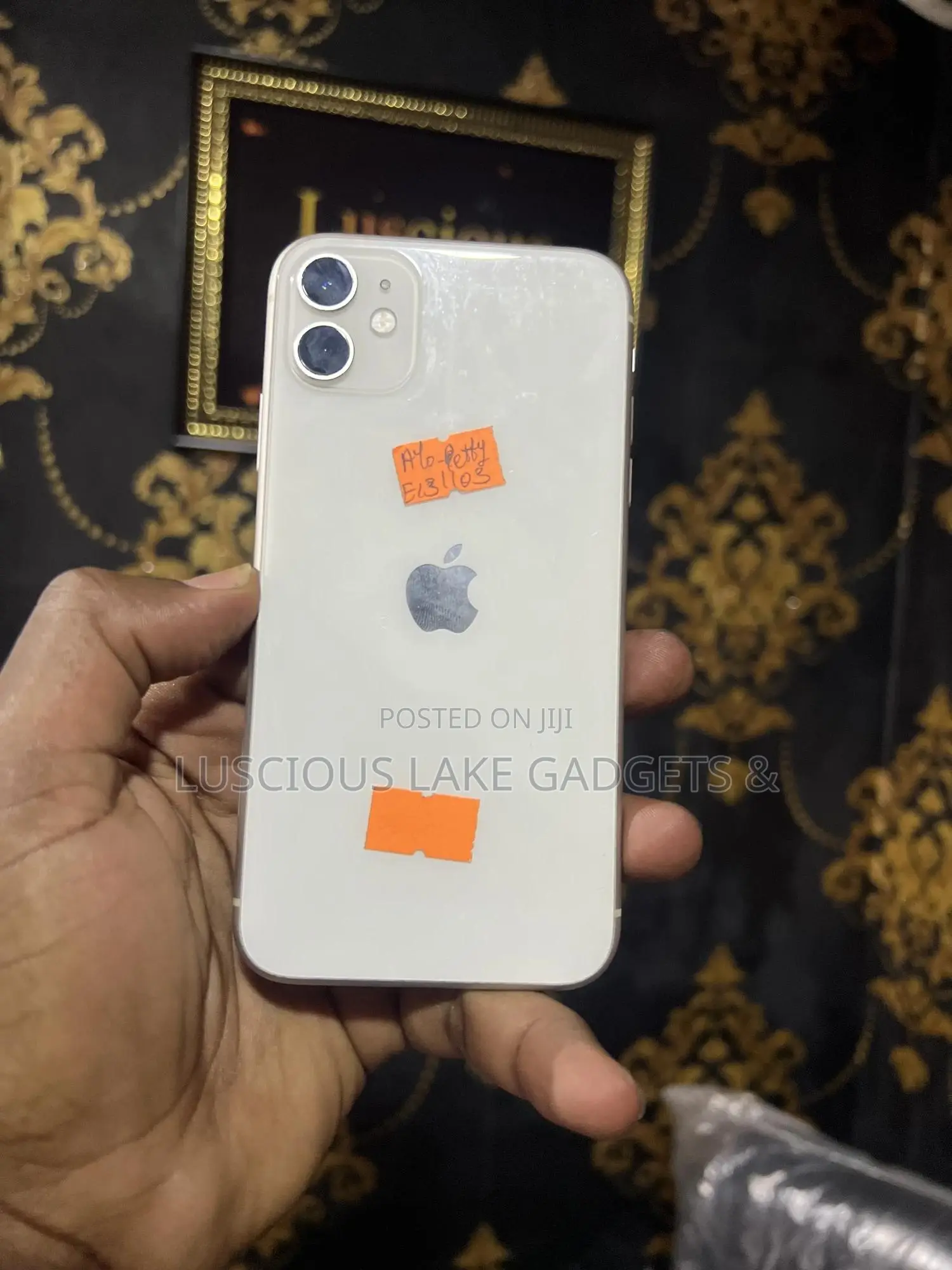Apple iPhone 11 64 GB Black