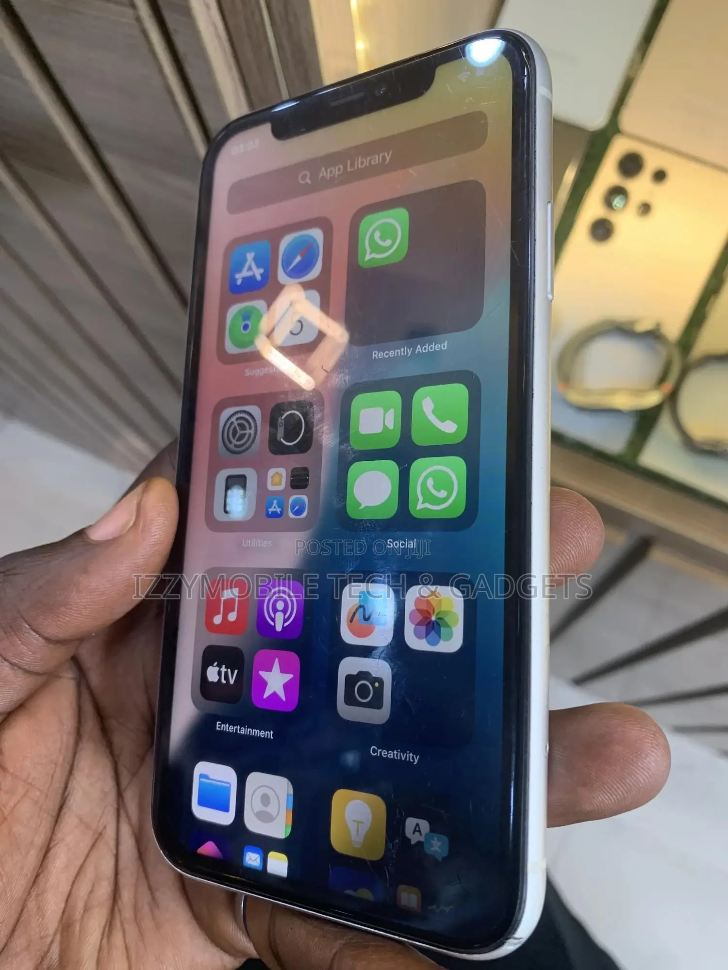 Apple iPhone 11 64 GB