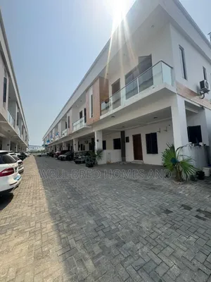 4bdrm Duplex in Lekki County, Lekki for rent