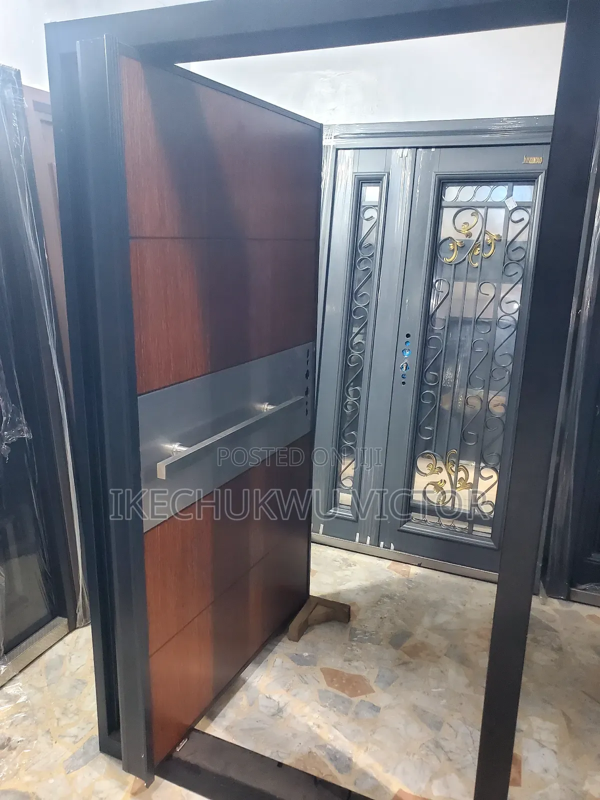 4ft Pivot Brown Turkey Door
