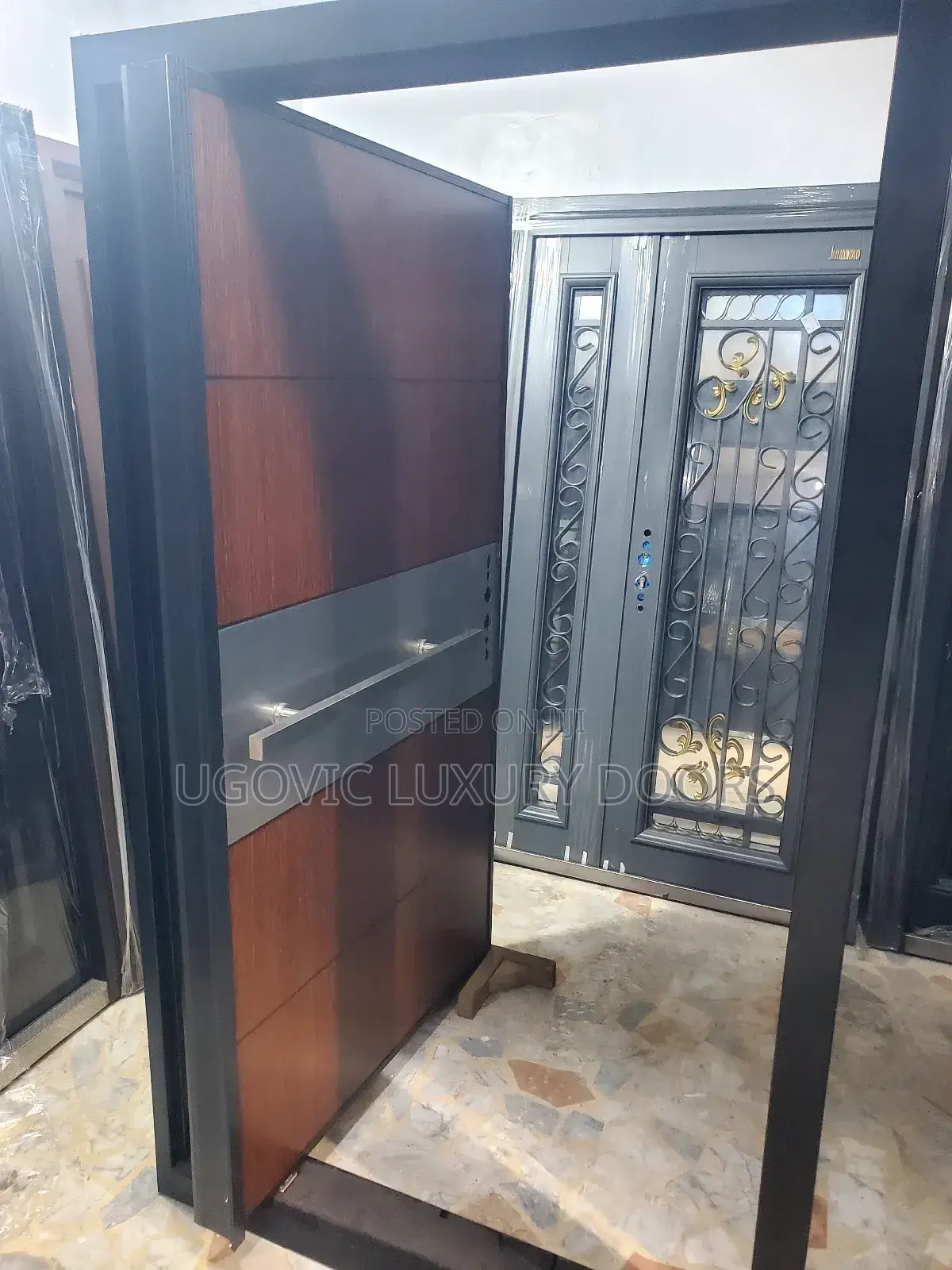 4ft Pivot Brown Turkey Door