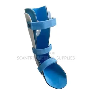 Lightweight Ankle Fracture Splint for Home and Hospital Use