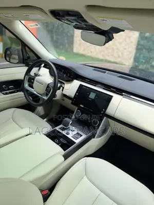 Land Rover Range Rover Vogue 2023 Blue