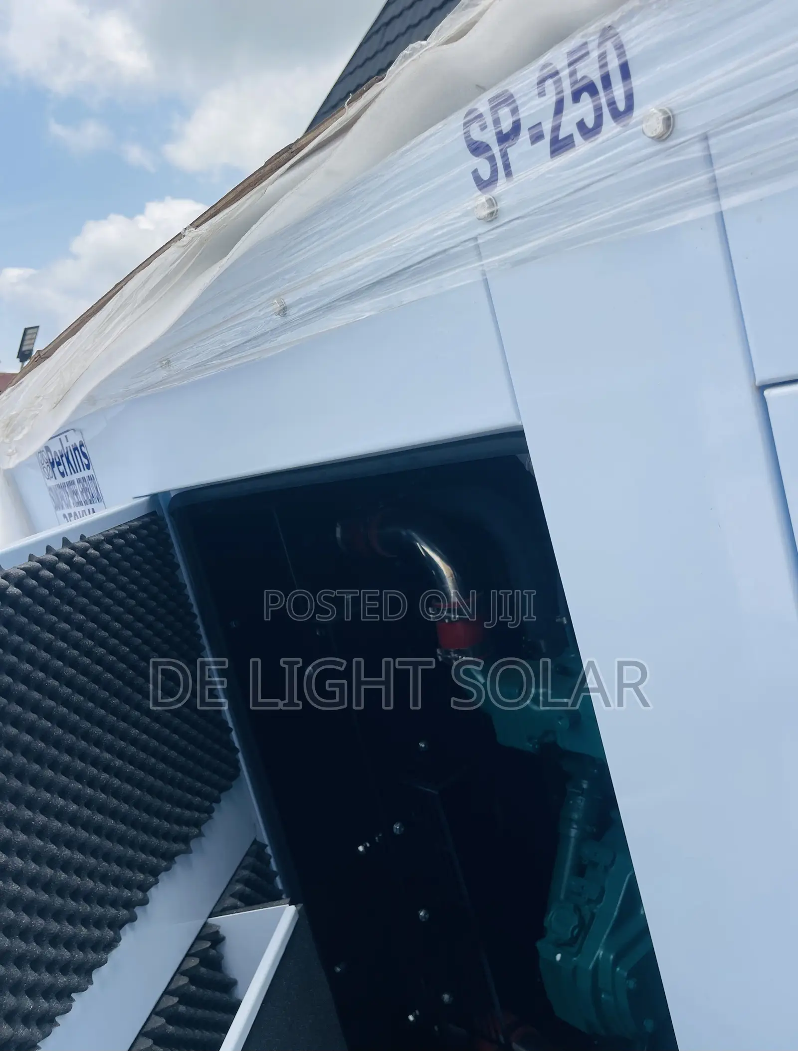 250kva Perkins Soundproof Generator