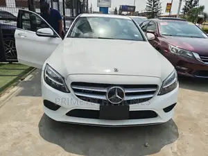 Mercedes-Benz C300 2021 White