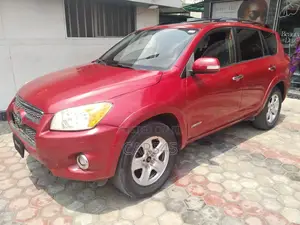 Toyota RAV4 2010 Red
