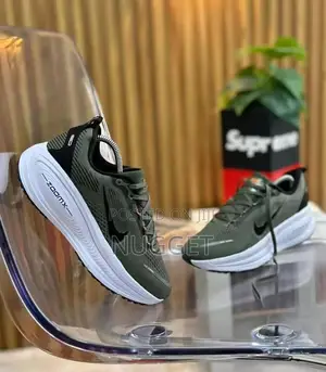 Nike Zoomx Amy Green Colour Way Sneakers