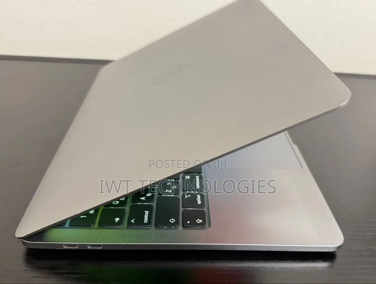 Laptop Apple MacBook Pro 2020 M1 8GB Intel Core i5 SSD 256GB