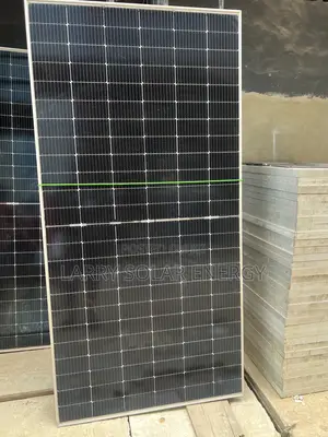 Jinko 144 Cell 620w Solar Panel