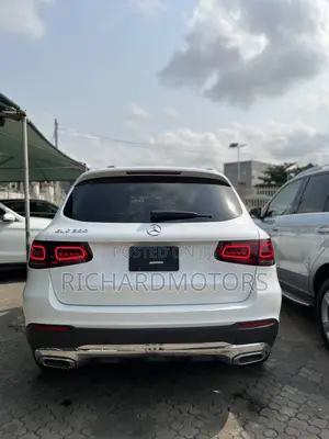 Mercedes-Benz GLC-Class 2021 White