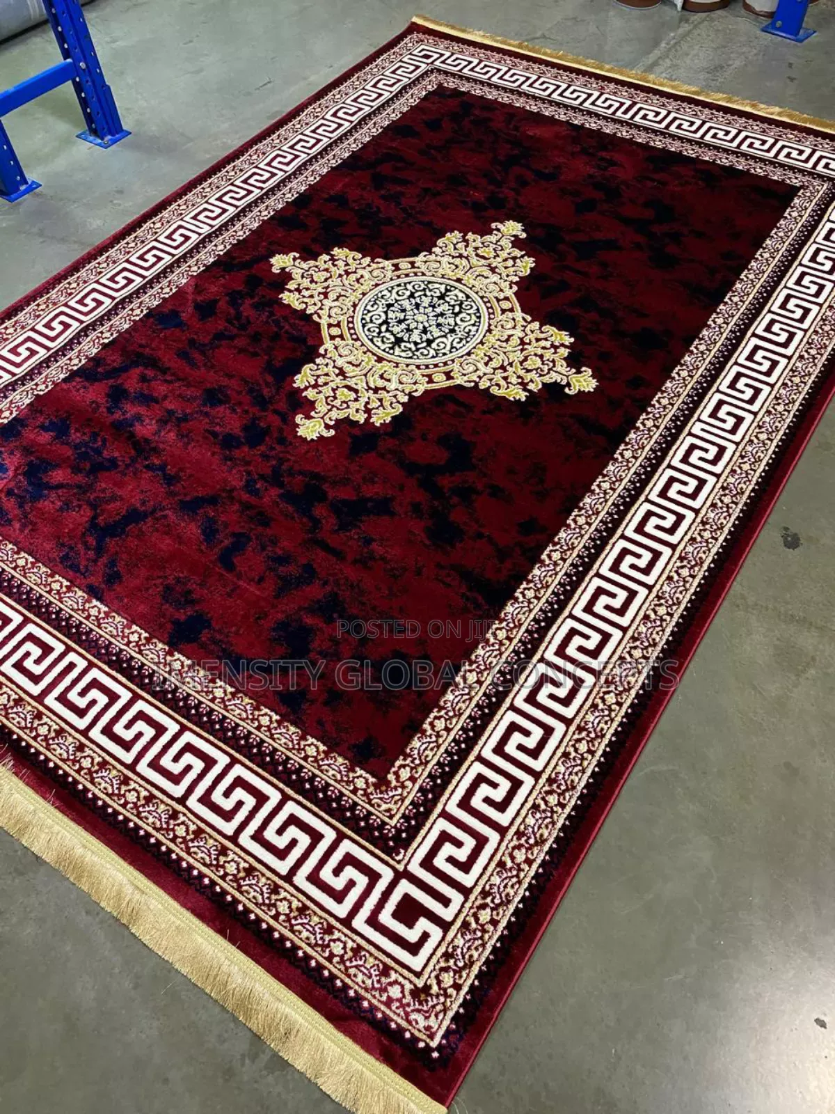 Noble Center Rug